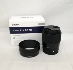 Sigma. 30mm. F1.4.DC DN. SONY E-mount