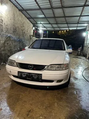 Used Opel Vectra in Nablus