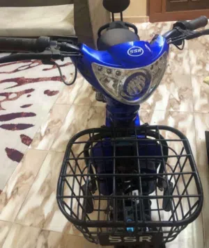 سكوتر كهربائي للبيع مستعمل شهر فقط شبه جديد