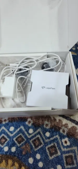 لاكو فاست الإصدار الأول