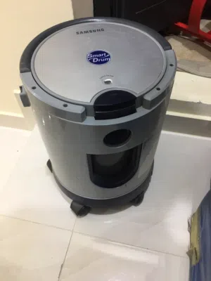  LG Vacuum Cleaners for sale in Northern Governorate
