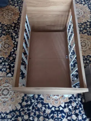سرير اطفال جديـد