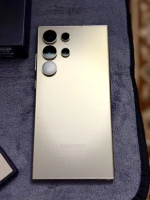 سامسونغ S24 Ultra - نظافة 100٪ شرق اوسط