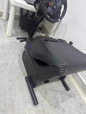 للبيع Sim Racing g92 بحاله ممتازه