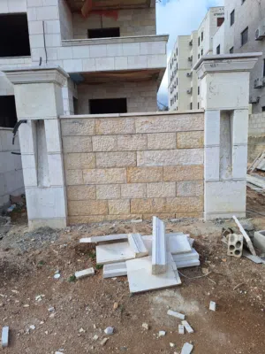 140 m2 3 Bedrooms Apartments for Sale in Irbid Al Thaqafa Circle