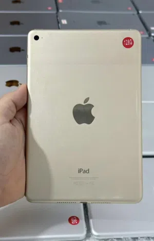 Apple iPad 128 GB in Tripoli