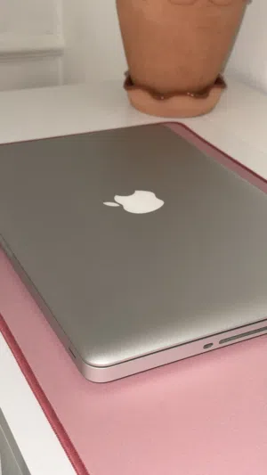 MacBook Pro (13-inch Mid 2012) (Great Condition)