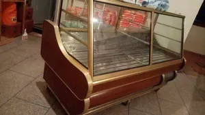Refrigerators . Other . Used1