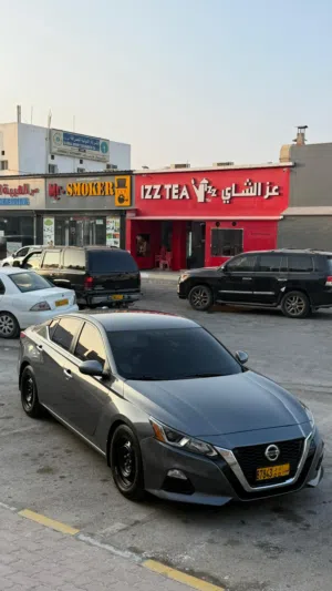 Used Nissan Altima in Muscat