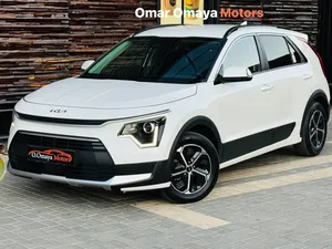 kia-niro-hybrid-إضافات-مميزة-و-بسعر-آلعرض-فحص-ممتاز-آصل-برايفت-كفاءة-بطارية-عالية