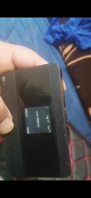 للبيع روتر مفتوح على جميع الشبكات للتواصل فقط وتساب