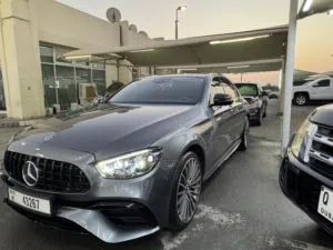 مرسيدس E300 2018