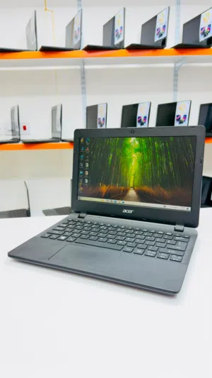 Acer Laptop – Windows 10 Pro 4GB RAM 128GB Storage