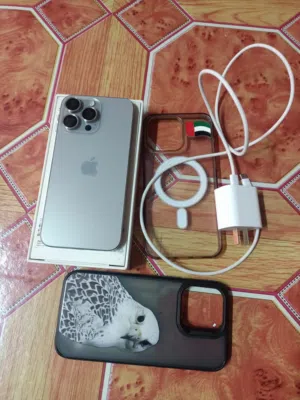 iPhone 15 Pro Max – Full Box – 10/10 Condition