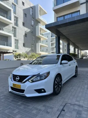 Used Nissan Altima in Muscat