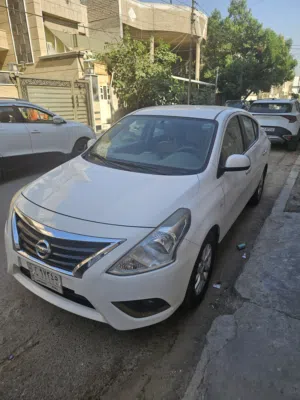 نيسان سني 2021 ابيض فول مواصفات للبيع