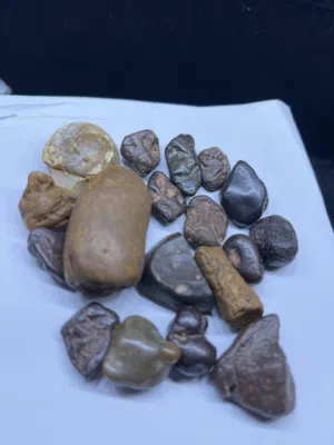 احجار ملاكط حدود