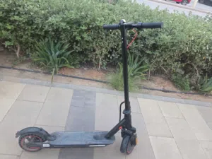Electric scooter ( Goes very fast )