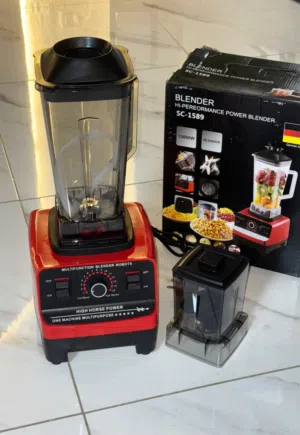 خلاط مع مطحنة بتقنية المانيه