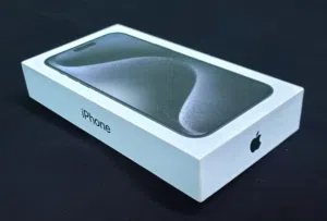 iPhone 15 Pro Max نسخة الشرق الأوسط
