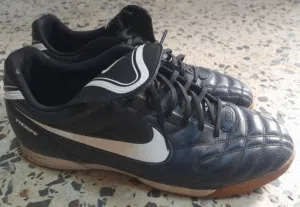 حذاء نايكي Nike تيمبو أصلي - مقاس كبير
