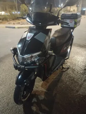َ للبيع دراجة تسلا شحن