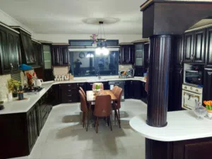 شقة-للبيع-برام-الله-تحتا-مع-عفش-السعر-عند-الاتصال-او-المعاينة