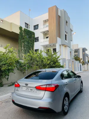 Used Kia Forte in Tripoli