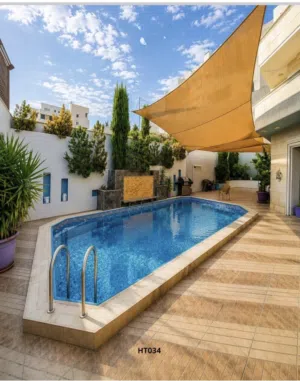 900 m2 5 Bedrooms Villa for Sale in Amman Dabouq