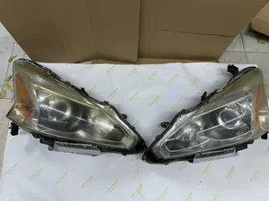 Body Parts . Lights . Used2