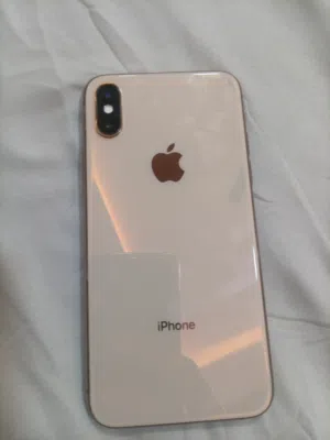 Apple iPhone XS 2 TB in Al Sharqiya