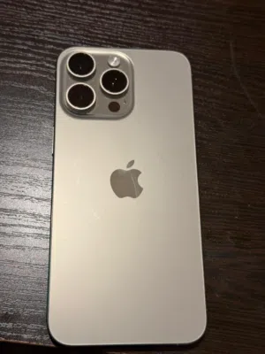 Iphone 15 pro max like new
