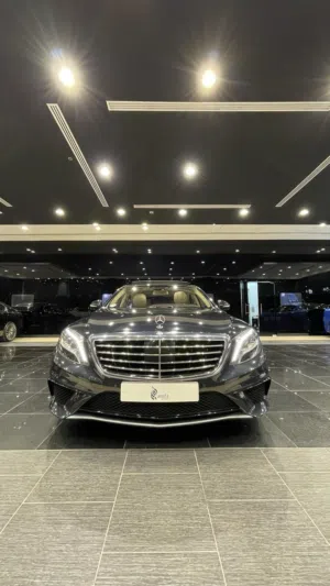 Mercedes-Benz S63 AMG Model 2014