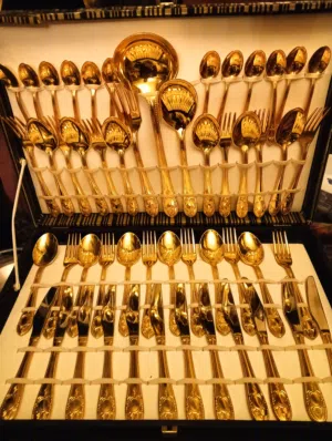 طقم معالق فاخر ايطالي جديد 51 قطعة