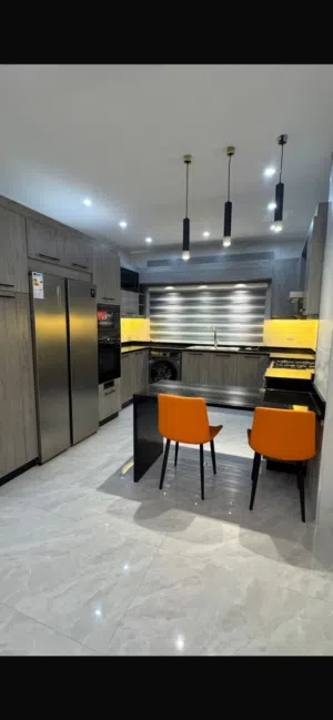 200 m2 . Agent3