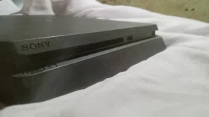 ps4 slim للبيع