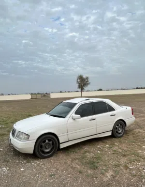 مرسيدس بنز موديل 1994
