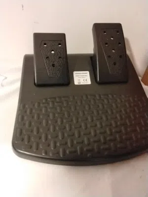 دركسون مستعمل شهرواحد نضيف ب40ريال جدا حلو وينفع للبلاستيشن