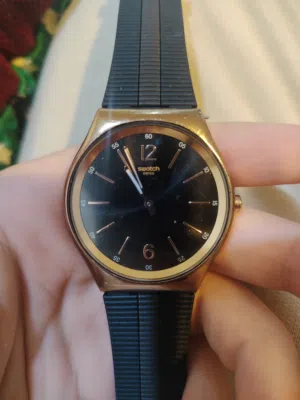 Swatch مستعمل اصلي نظيفف