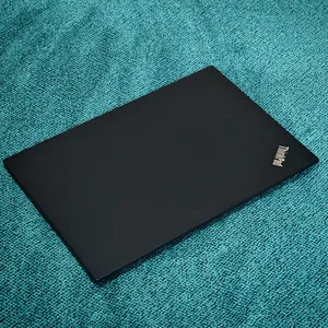 Lenovo . Windows . 14"3