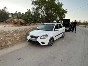 used-kia-pride-in-hebron