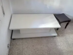 طاولة صالون