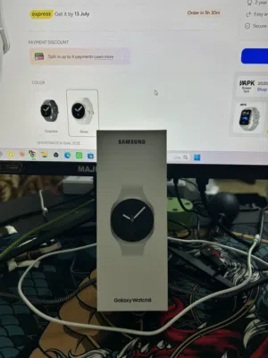 ساعه جلكسي 8 جديده ما انفكت