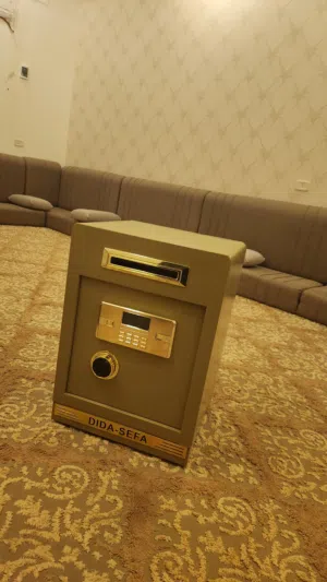 خزنة للبيع