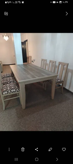 طاوله سفره استعمال بسيطه طاوله و 8 كراسي