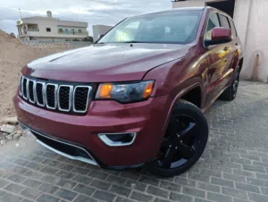 2015 جيب قراند شيروكي