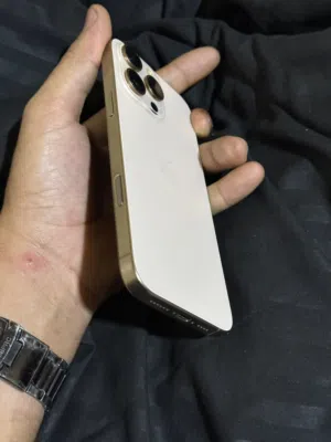 iPhone 16 pro max 256g 97%pاقرا الوصف