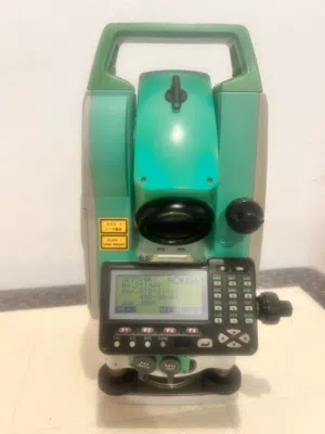 Sokkia Total station
