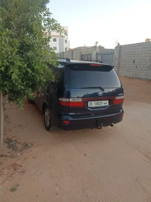 Used Toyota Previa in Tripoli