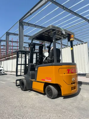 TCM 2.5 ton electric forklift made by japan in very good condation